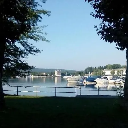 Happy Camp Mobile Homes In Lido Di Sesto Boats&restaurant Campsite